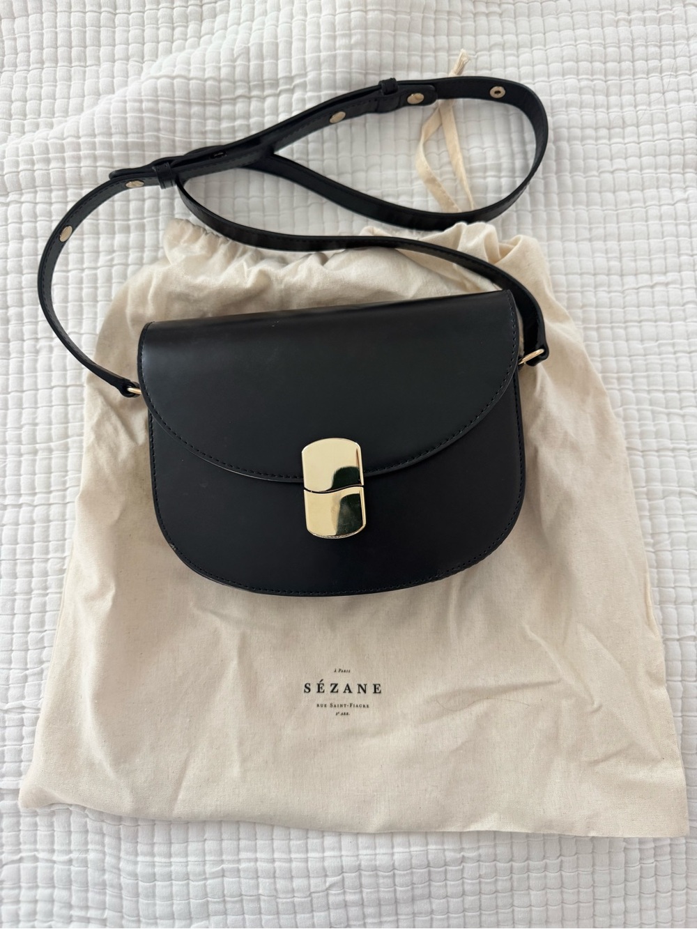 Sezane Claude Bag Glossy Black